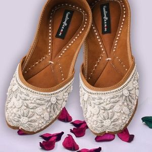 White Bridal Shoes, Punjabi Jutti
